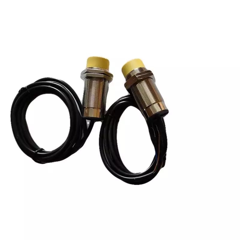 凱基特接近開(kāi)關(guān)\BD2-P4-M18S-758-電感式/IP67-DC10～36V